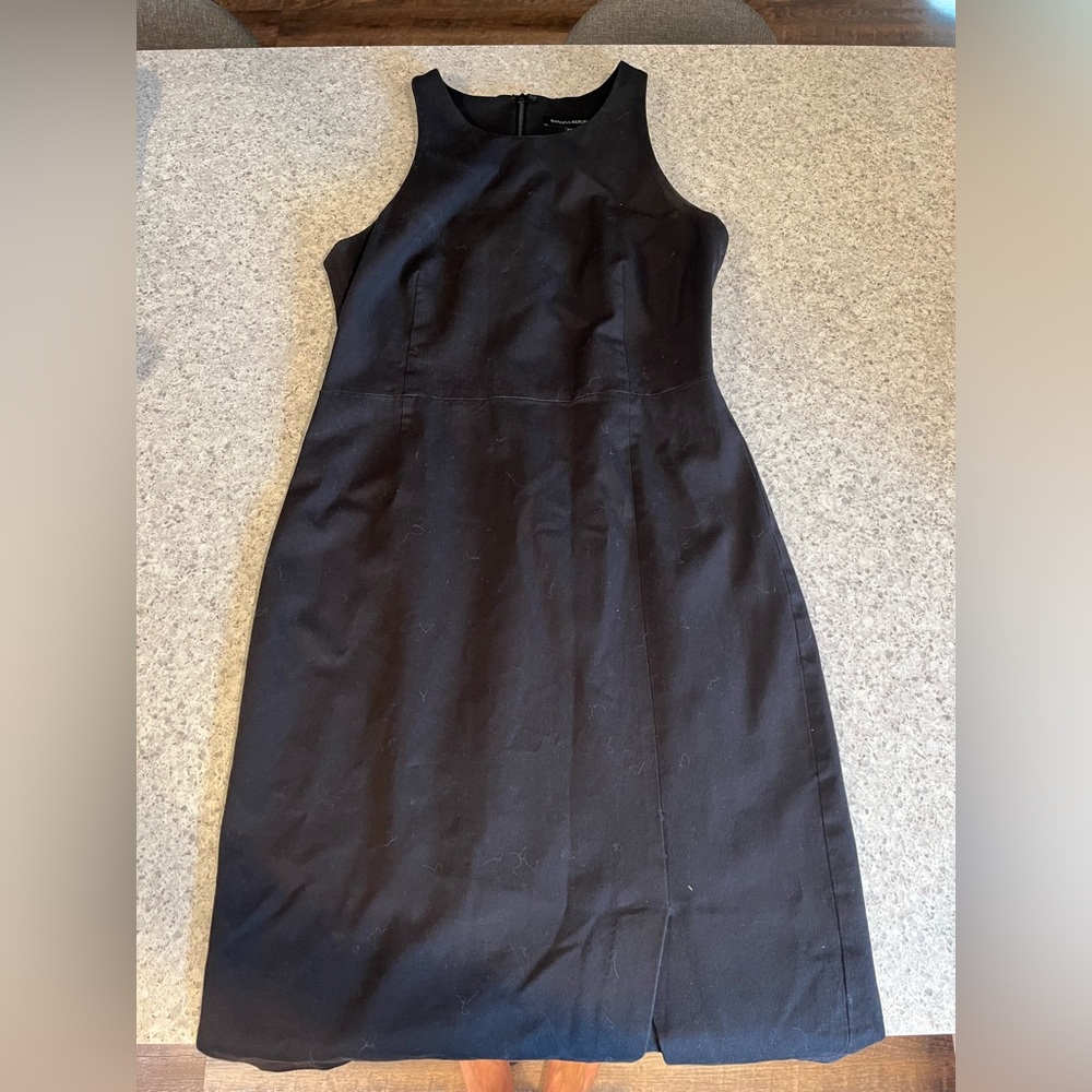 Banana Republic Classic Sleeveless Black Dress